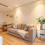 Apartament W/ Balcony, Pool & Gym In Antas By Hostwise