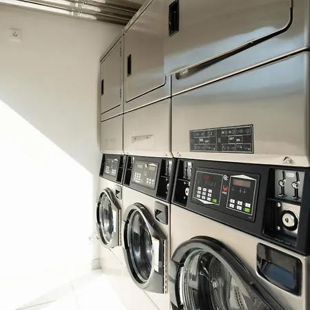 W/ Balcony, Pool & Gym In Antas By Hostwise 波尔图