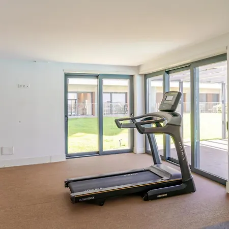Appartamento W/ Balcony, Pool & Gym In Antas By Hostwise Oporto