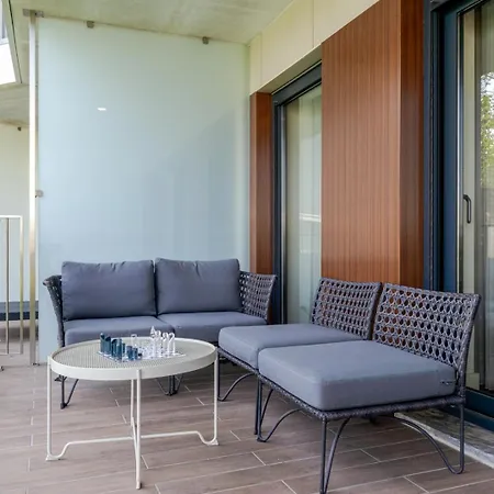 W/ Balcony, Pool & Gym In Antas By Hostwise Apartamento Oporto